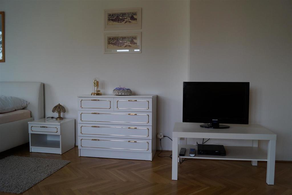 Apartman U Stadionu Broumov Exterior photo